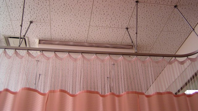 ベッドの上の風景｜岐阜県海津市医師会病院
